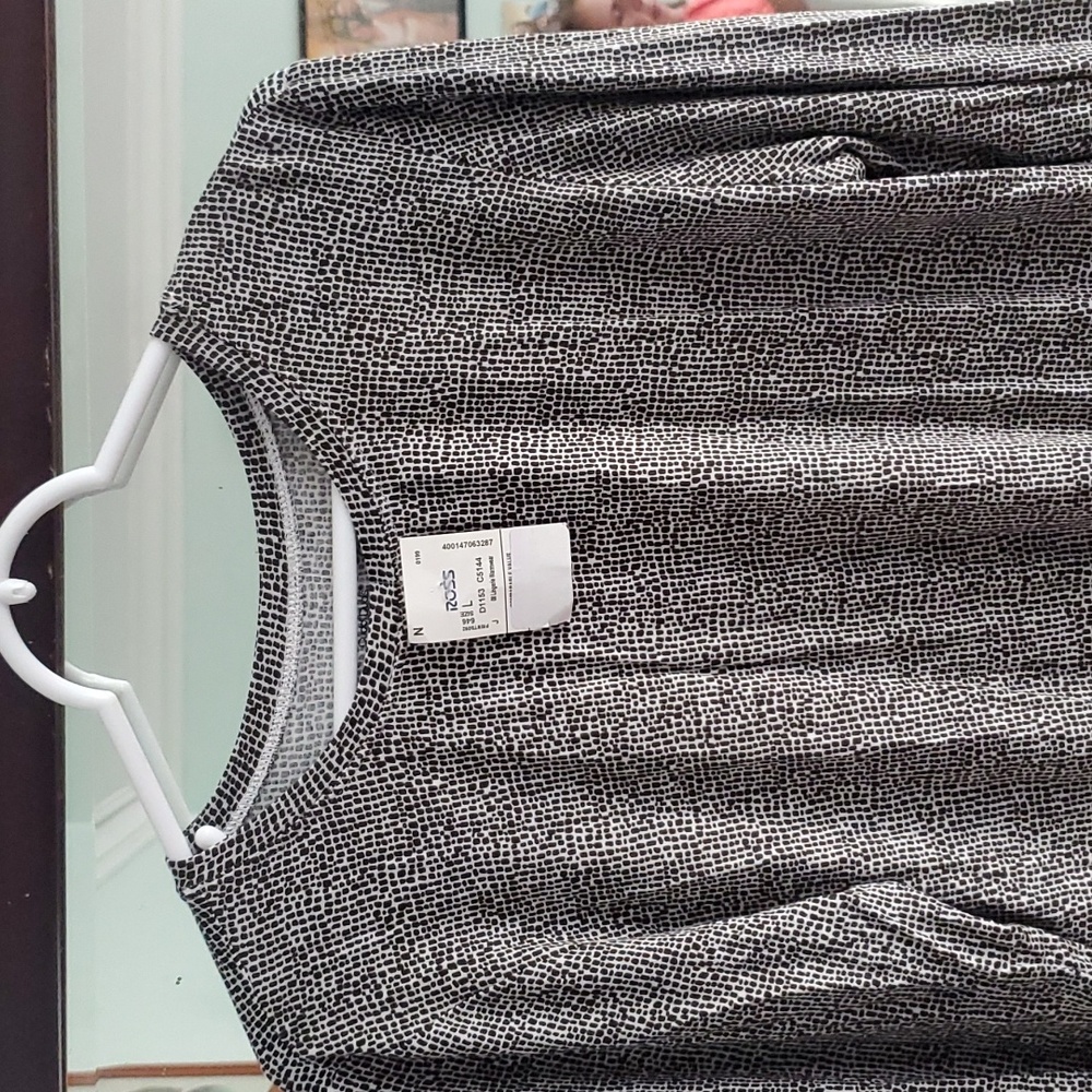 Woman's pajama top